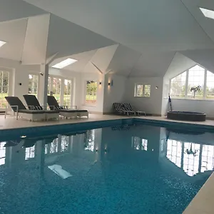 https://the-annexe-annables-lane-harpenden.cambridgehotelsuk.com